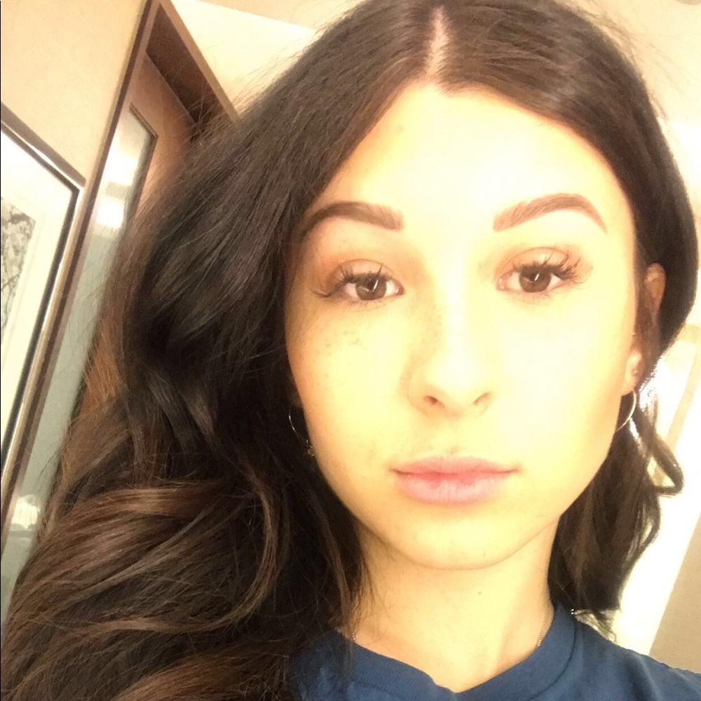 Meet your Posher, Paige